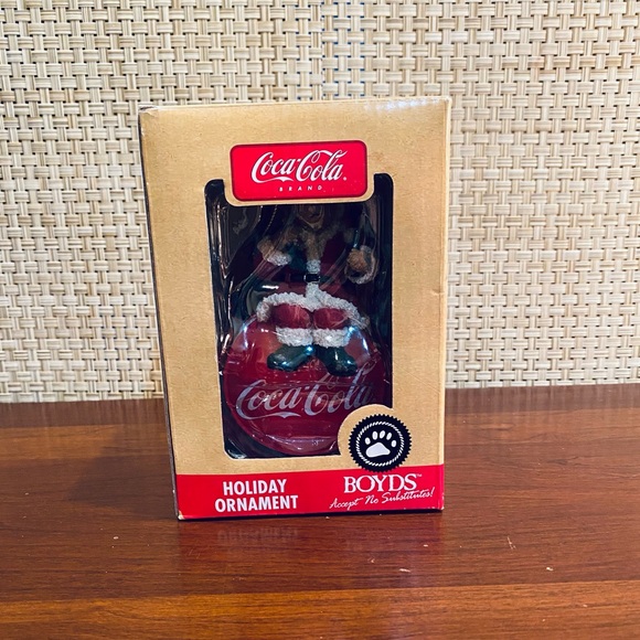 🎄🌟HP🌟2006 Coca-Cola and Boyds Bears and Friends Christmas Ornament - Picture 3 of 10